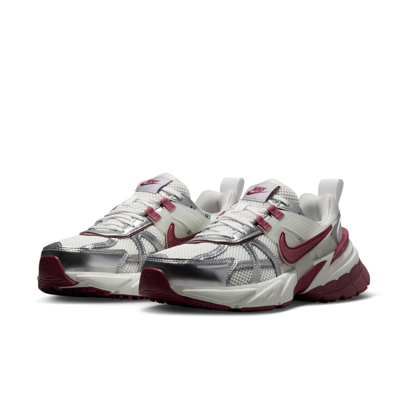 Nike V2K Run trainers "Summit White & Pink Smoke" | Women | SportStyle | 05 | SPORTSHOWROOM