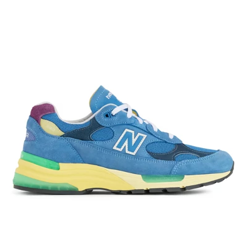 New Balance 992 Made in USA sneakerit "Sea Stone & Maize" | Miehet & Naiset | Sportstyle | 02 | SPORTSHOWROOM