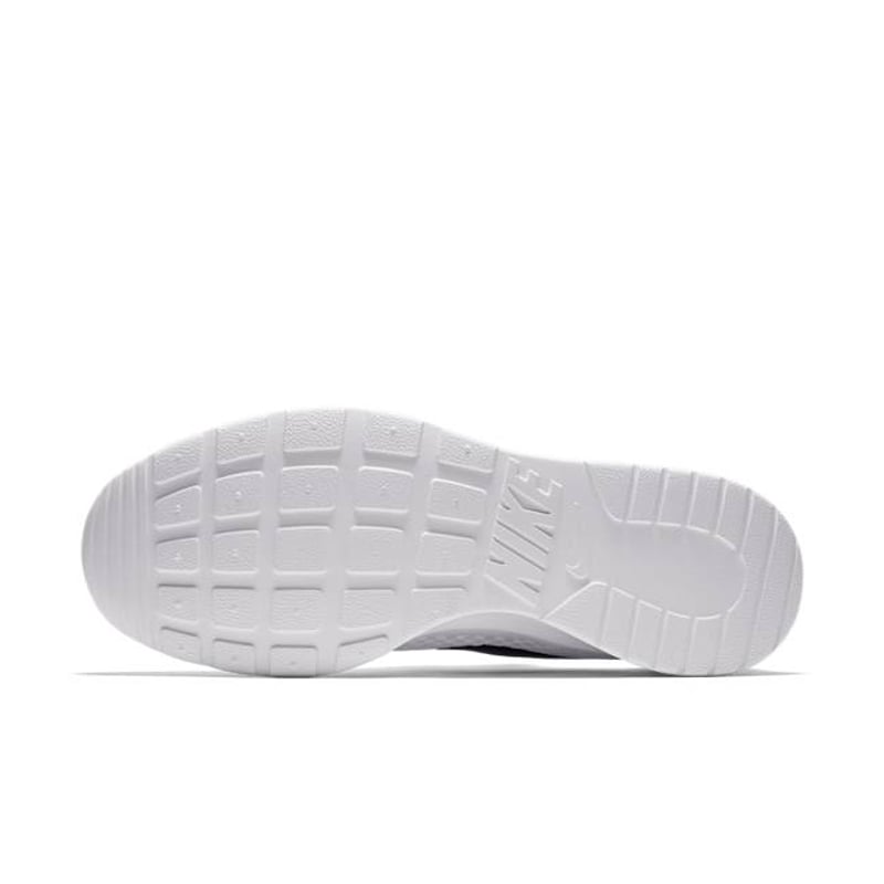 Nike Tanjun 812654-101 02