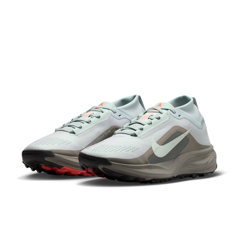 Nike ACG Pegasus GORE-TEX terrengløpesko "Light Silver & Light Army" | Dame | Utendørs | 05 | SPORTSHOWROOM