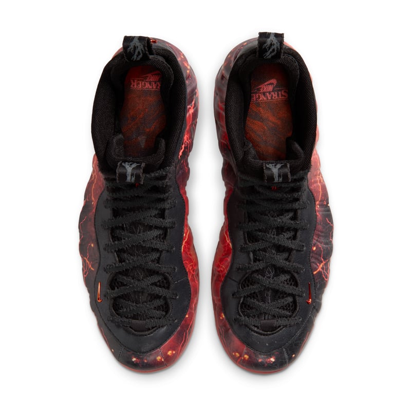 Nike Air Foamposite One x Stranger Things IR7336-001 04