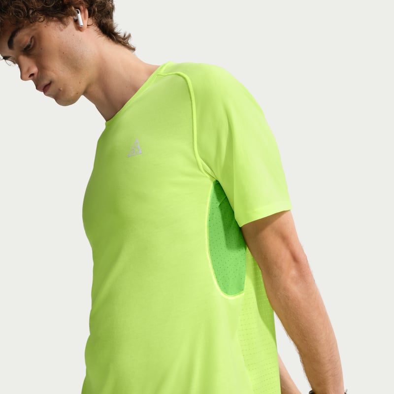 Nike ACG 'Solar Chase' Dri-FIT ADV Shirt "Volt Ice & Mean Green" | Men | Outdoor | 03 | SPORTSHOWROOM