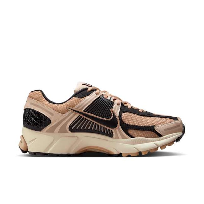 Nike Zoom Vomero 5 FJ2028-106 03