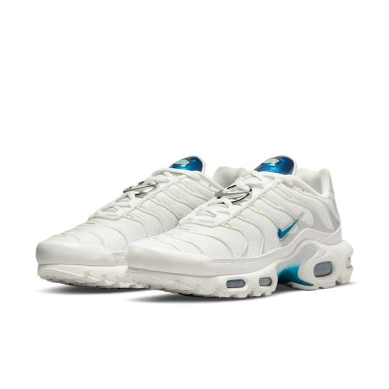 Nike Air Max Plus DR7853-100 05