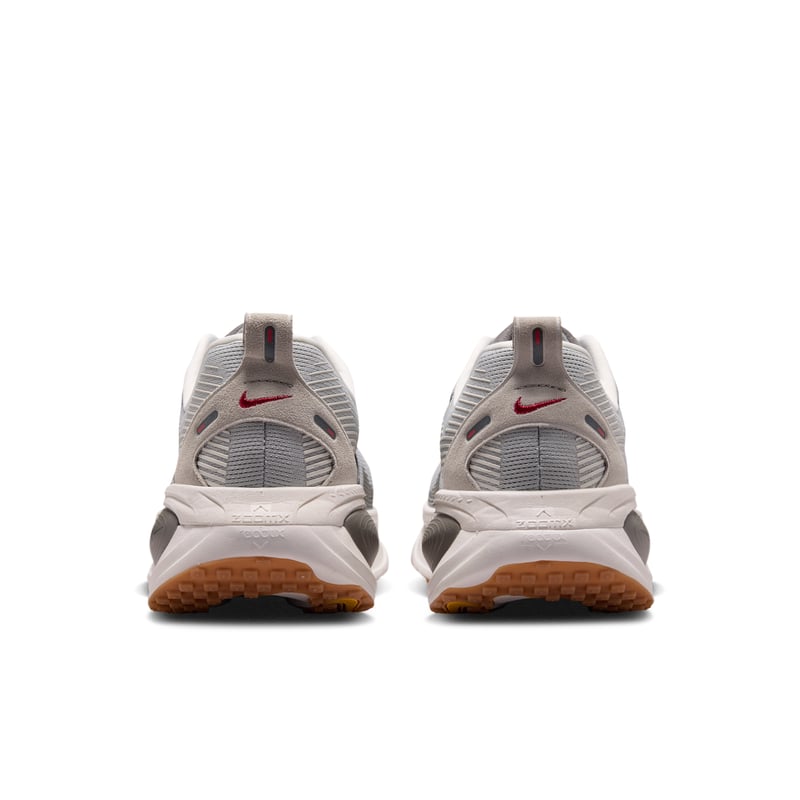 Bežecká obuv Nike Vomero 18 ‘Now & Then Pack’ "Grey Fog & Light Iron Ore" | Muži | Beh | 05 | SPORTSHOWROOM
