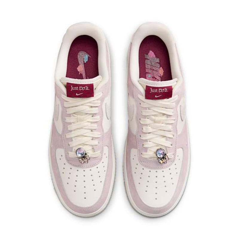 Nike Air Force 1 '07 LX FZ5066-111 05