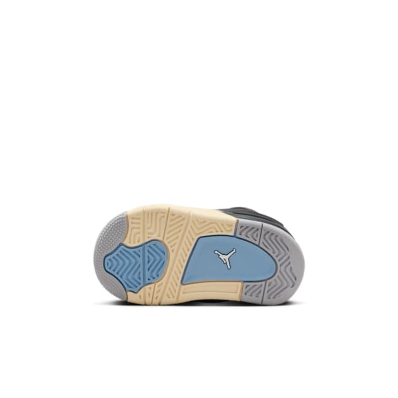 Jordan 4 RM FQ7937-002 02
