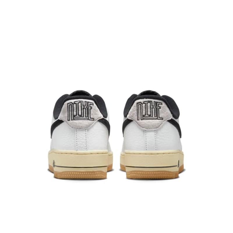 Nike Air Force 1 '07 LX DR0148-101 06