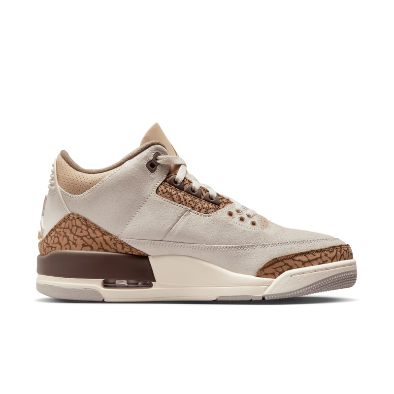 Jordan 3 Retro CT8532-102 03