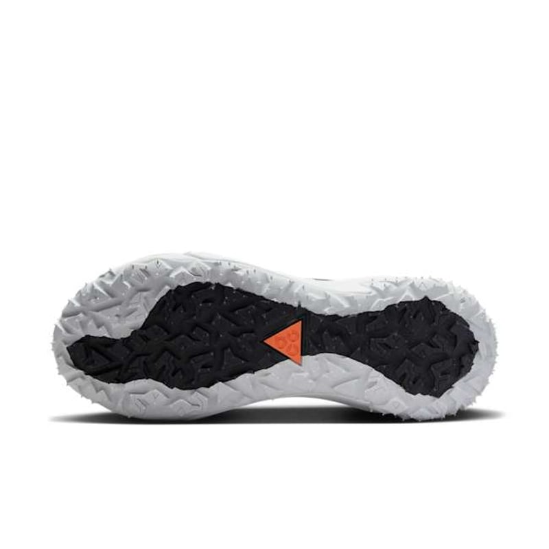 Nike ACG Mountain Fly 2 Low DV7903-001 02