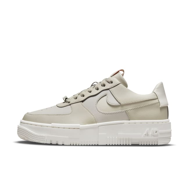 Nike Air Force 1 Pixel