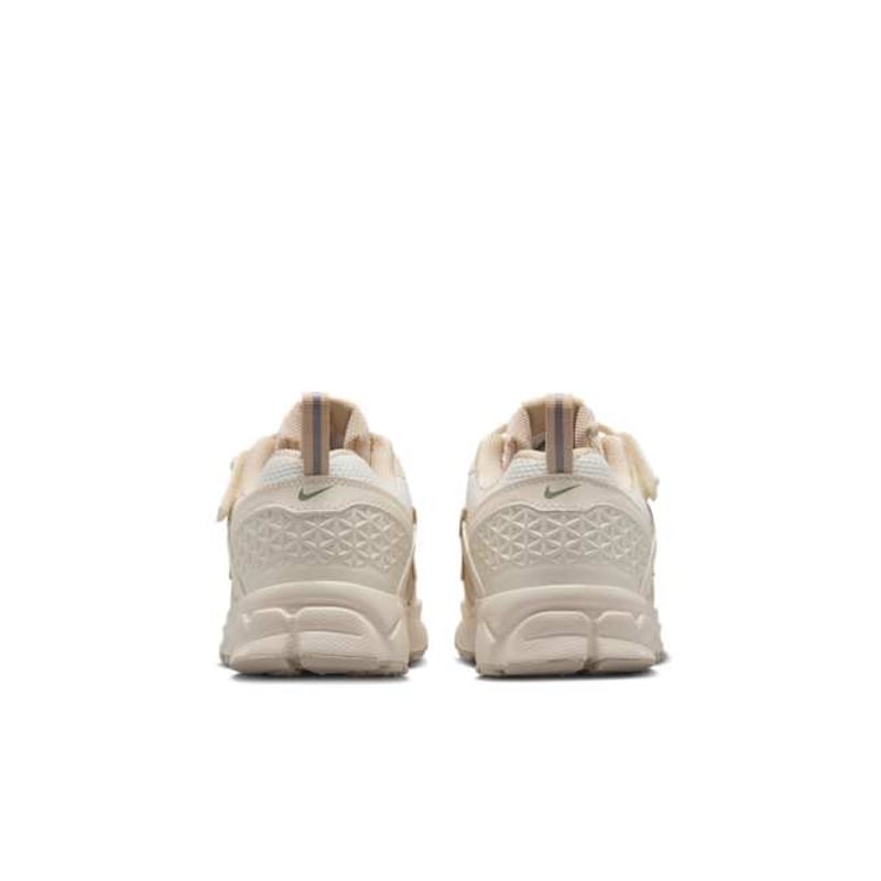 Nike Vomero 5 HF6999-106 06