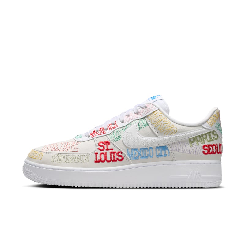 Zapatillas Nike Air Force 1 '07 LV8 ‘World Tour’ "White" | Hombre | Estilo deportivo | 00 | SPORTSHOWROOM