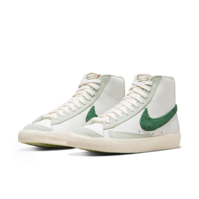 Nike Blazer Mid '77 DX8959-100 05