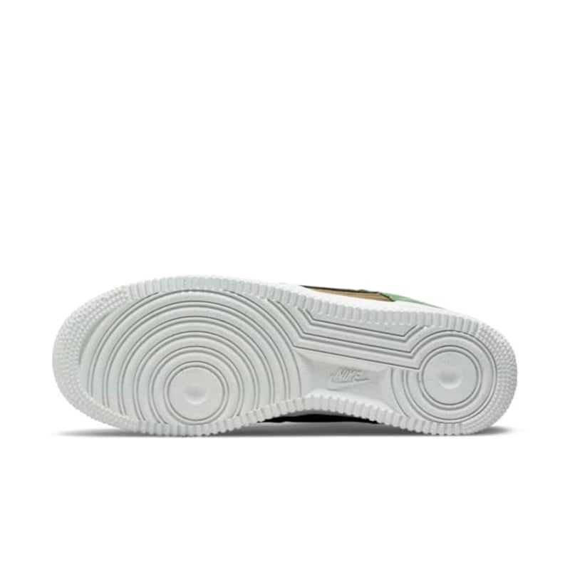 Nike Air Force 1 '07 LX DC8744-300 02
