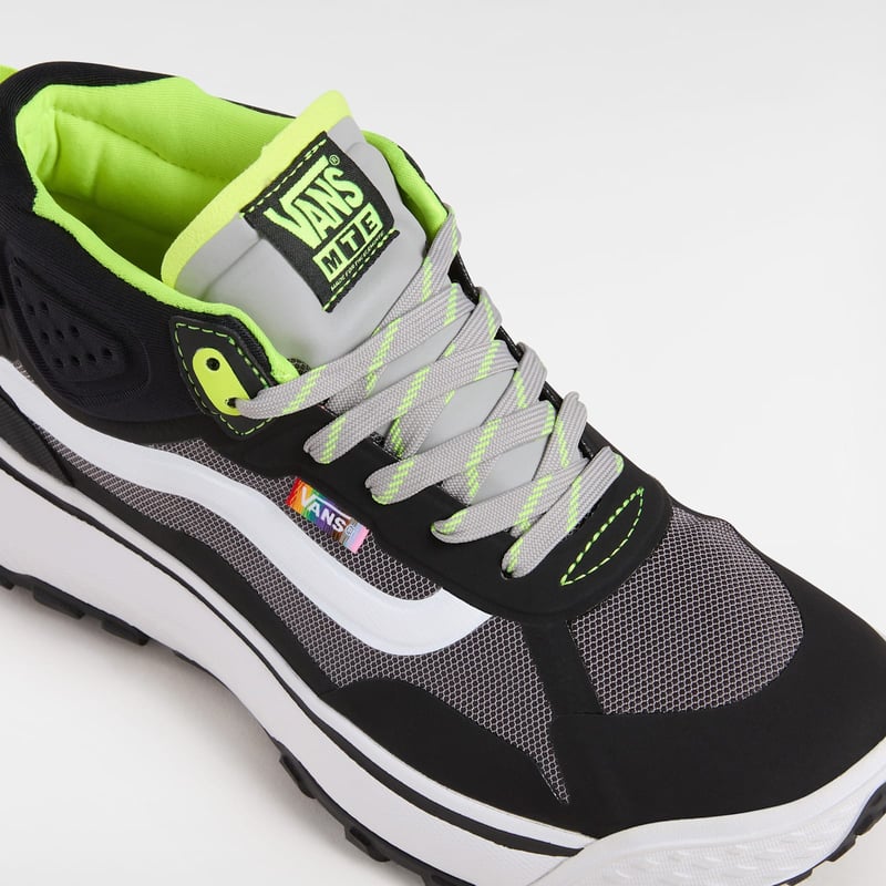 Vans MTE Crosspath Mid VN000CVV448 04