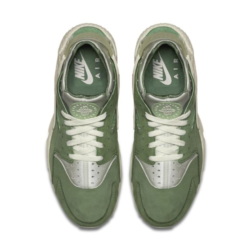 Nike Air Huarache Premium 704830-300 04