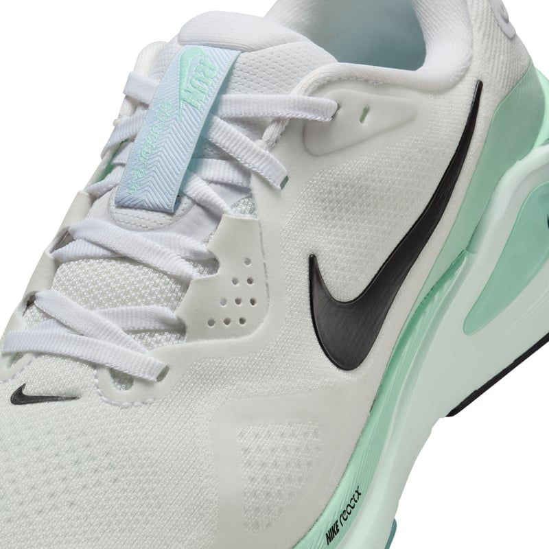 Nike Structure 26 (Extra Wide) HQ2589-100 07