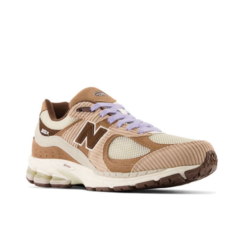 New Balance 2002R x SSENSE M2002RSS 03