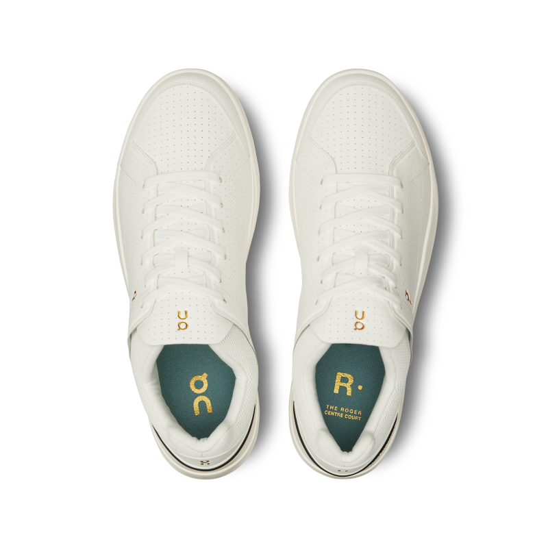 On THE ROGER Centre Court 3ME30370462 02