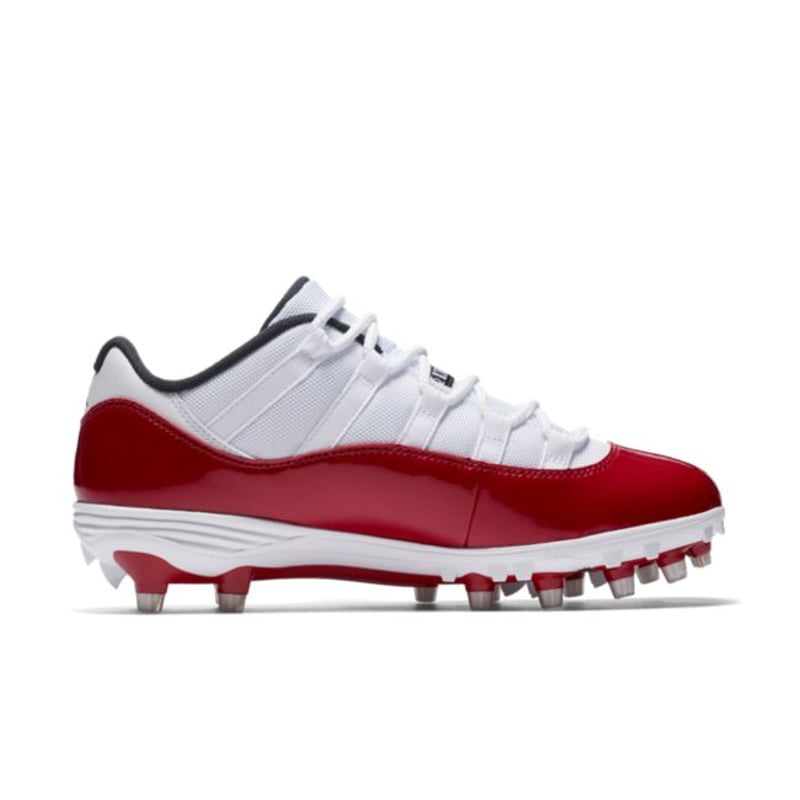 Jordan 11 Retro Low Cleat AO1560-101 03