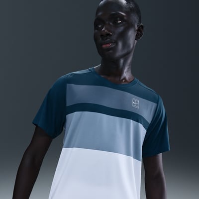 NikeCourt Advantage FZ9845-479 01