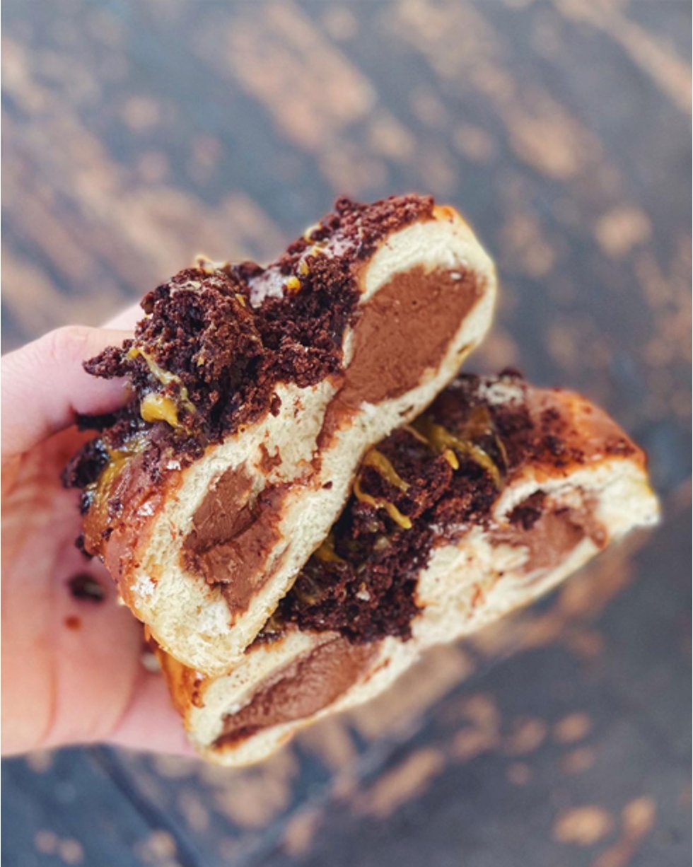 Delish Vegan Doughnuts 1008 04