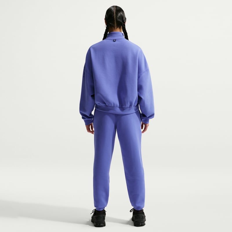 Nike 24.7 ImpossiblySoft Dri-FIT Oversized HQ8188-570 05