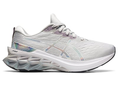 ASICS Novablast 2 Platinum 1012B131-020