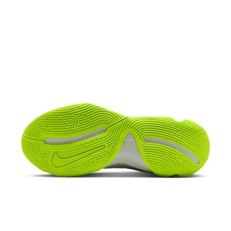 Nike Giannis Immortality 4 FQ3680-007 02