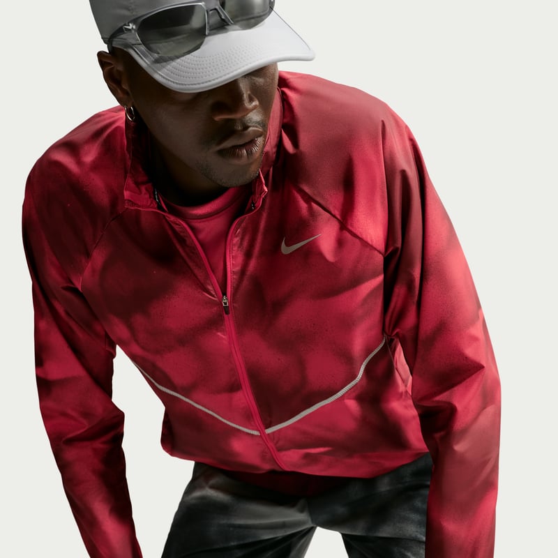 Chaqueta Nike Miler Repel UV "Light Crimson" | Hombre | Correr | 03 | SPORTSHOWROOM