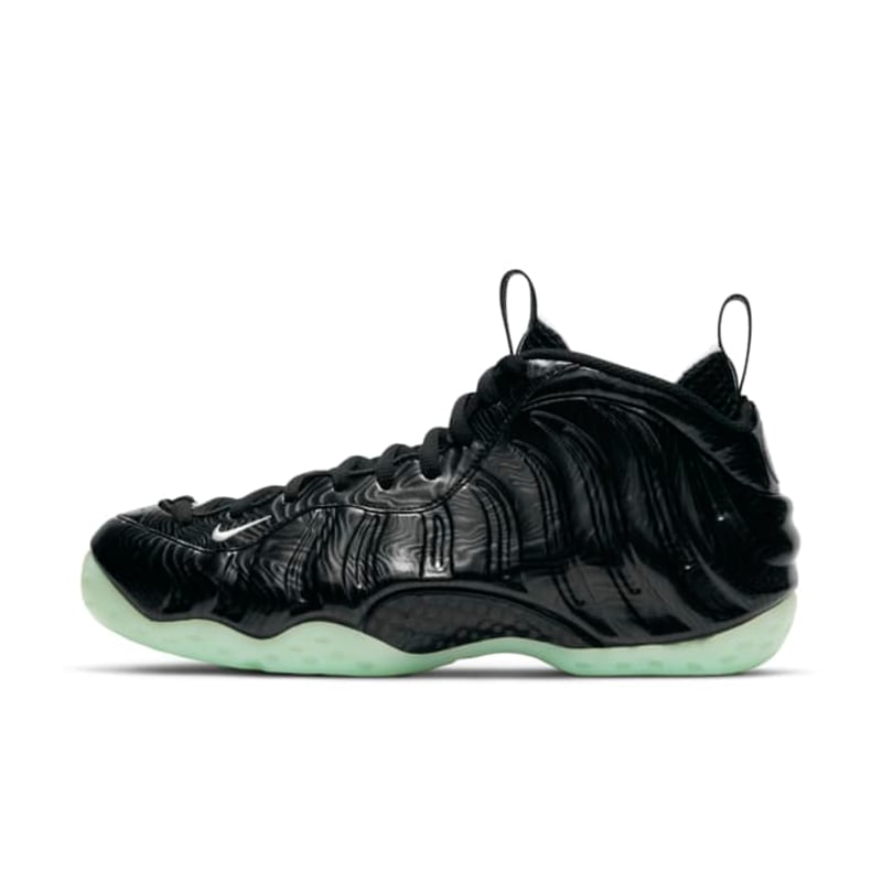 Nike Air Foamposite One CV1766-001 01