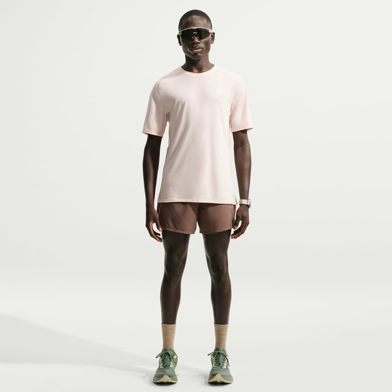 Nike ACG "Solar Chase" Dri-FIT ADV Shirt "Light Orewood Brown" | Men | Outdoor | 04 | SPORTSHOWROOM