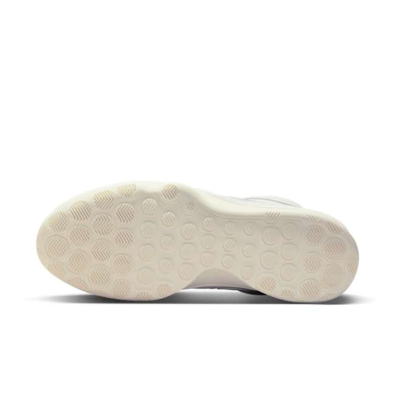 Nike G.T. Hustle 2 DJ9405-104 02