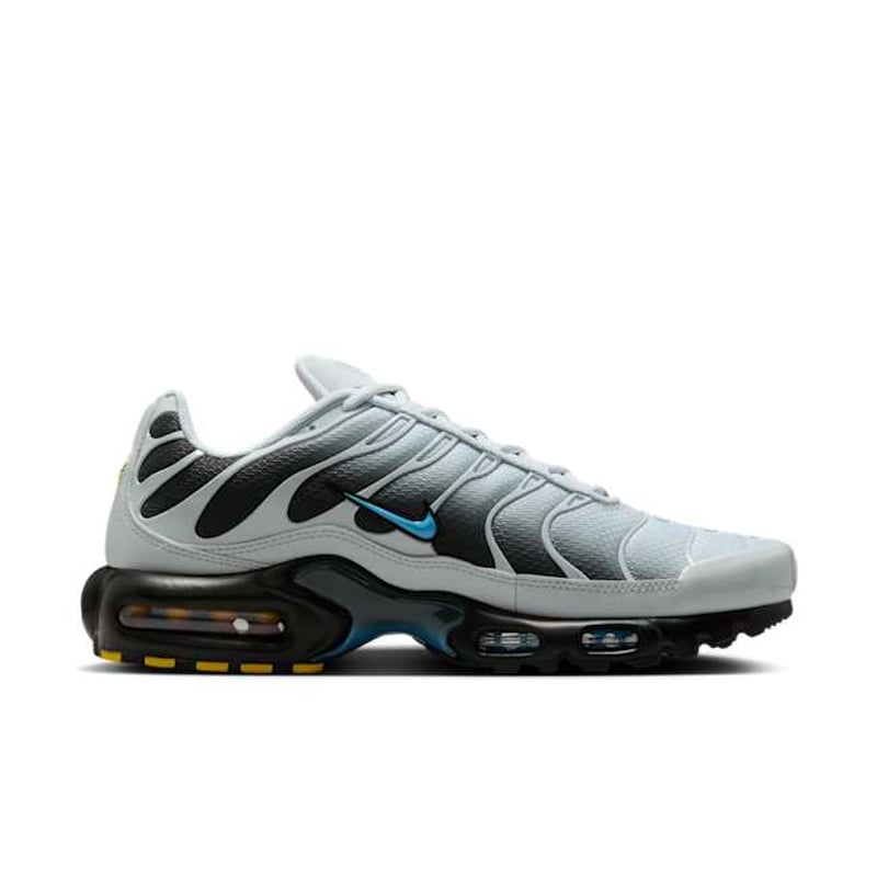 Nike Air Max Plus DM0032-015 03