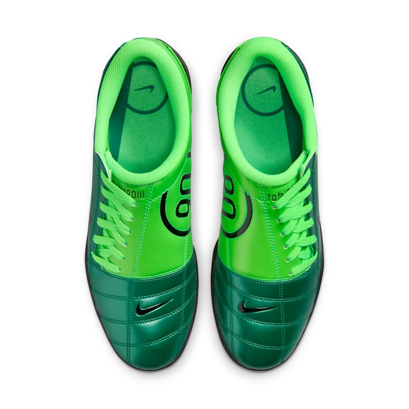 Nike Total 90 HQ2851-300 04