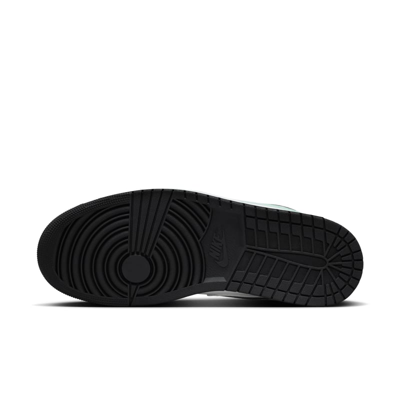 Jordan 1 Low 553558-131 02