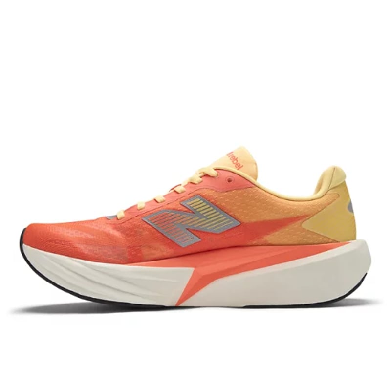 Tekaški copati New Balance FuelCell Rebel v5 "Tangerine Heat & Silver Metallic" | Moški | Tek | 01 | SPORTSHOWROOM