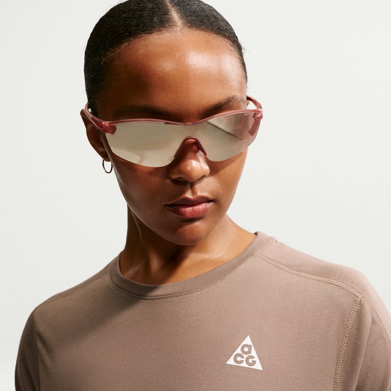 Nike ACG Dri-FIT Shirt "Mink Brown" | Women | Outdoor | 03 | SPORTSHOWROOM