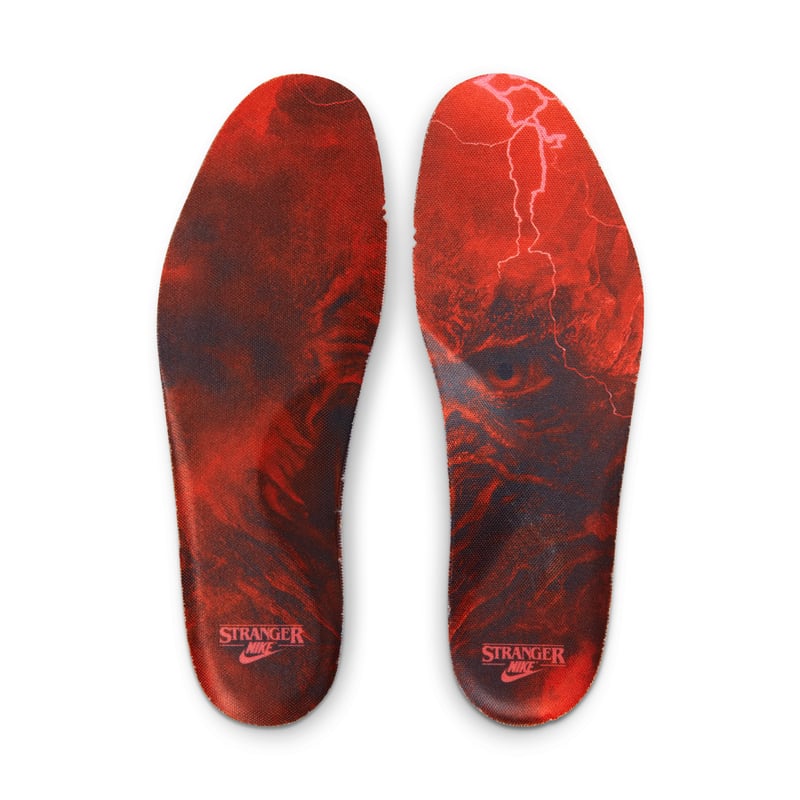 Nike Air Foamposite One x Stranger Things IR7336-001 09