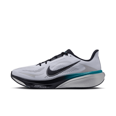 Nike Pegasus 42 runners "Football Grey & Bright Spruce" | Men | Running | 01 | SPORTSHOWROOM