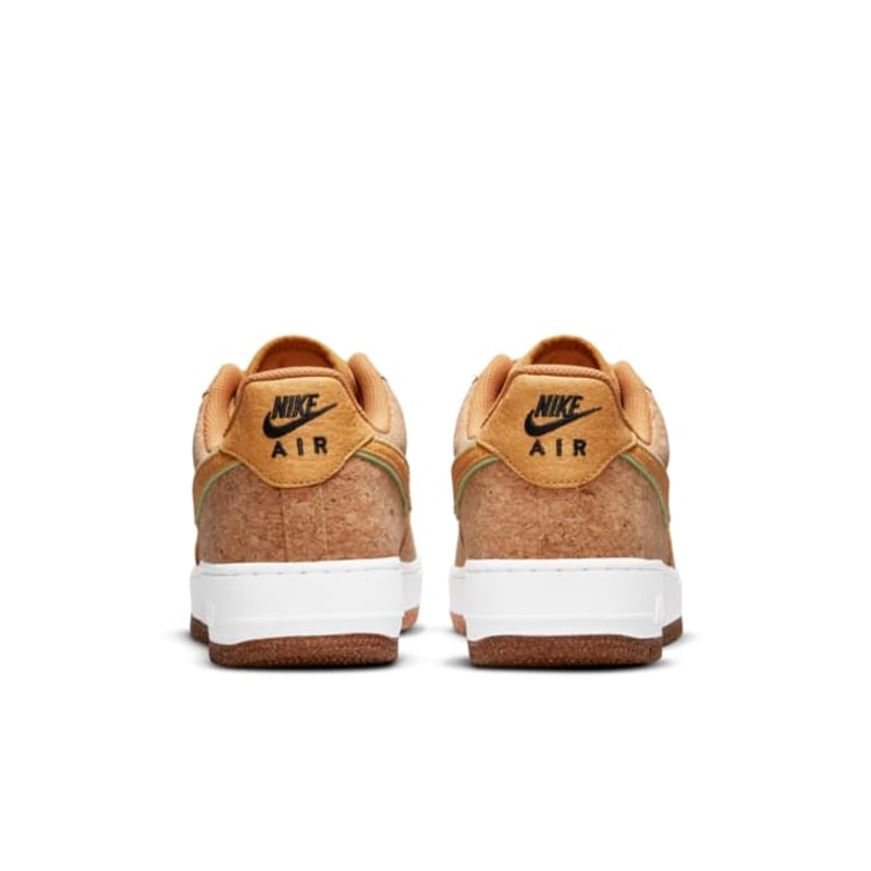 Nike Air Force 1 '07 Premium DJ2536-900 06