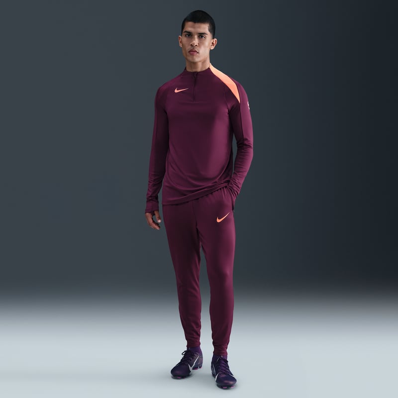 Nike Strike Dri-FIT FN2405-610 01