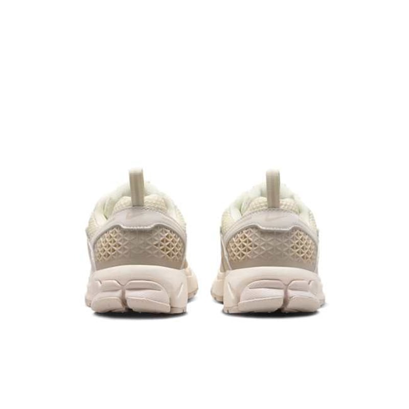 Nike Vomero 5 IB5853-002 06