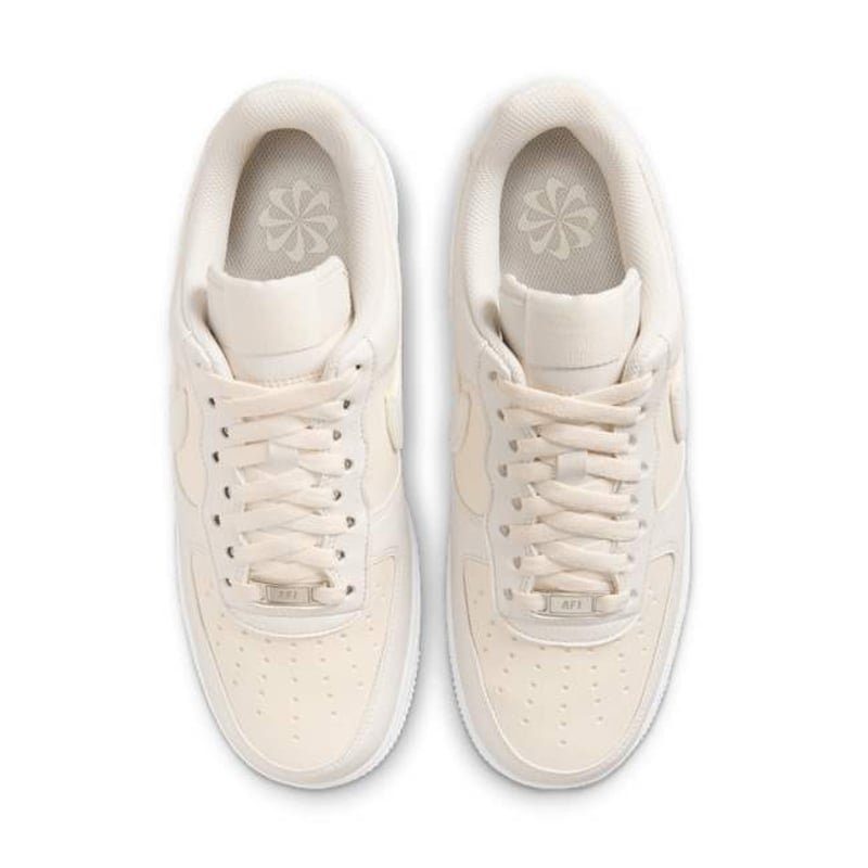 Nike Air Force 1 '07 Next Nature HQ3905-001 04