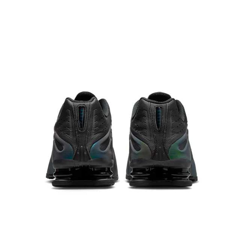 Nike Shox R4 IM6596-001 06