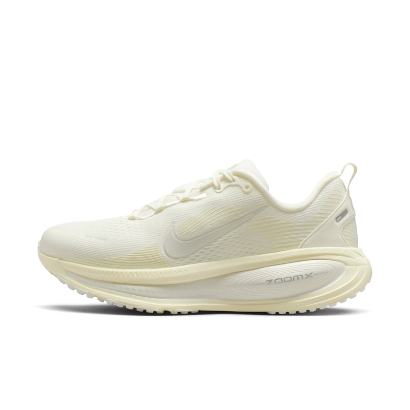 Nike Vomero 18 HM6804-110 01