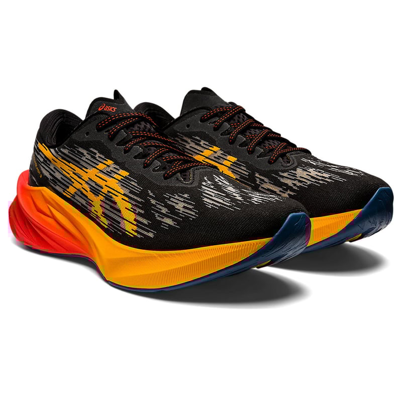 ASICS Novablast 3 1011B458-001 02