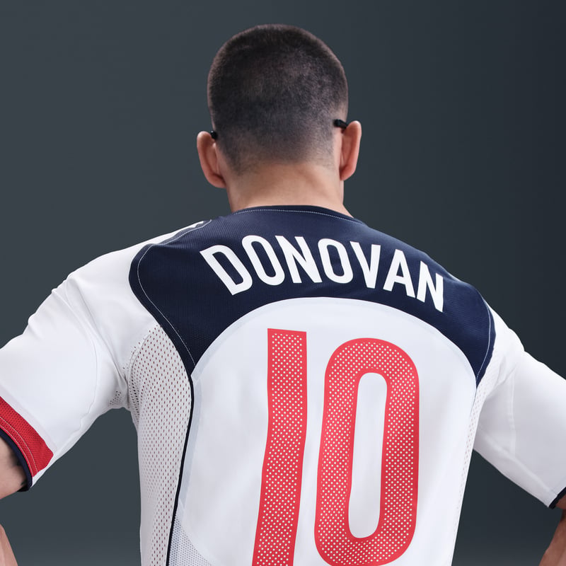 Nike USMNT 2004 Total 90 Reissue Replica Shirt "Landon Donovan" | Men | SportStyle | 02 | SPORTSHOWROOM