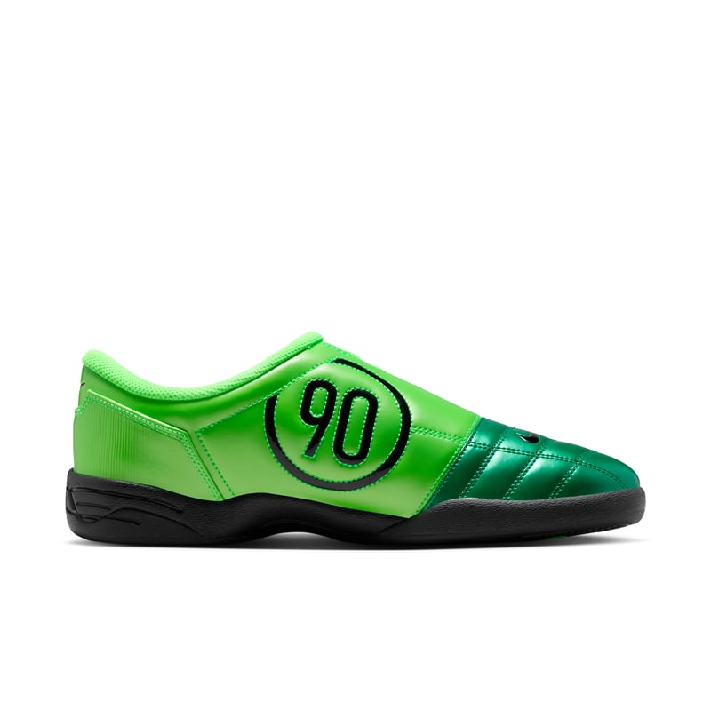 Nike Total 90 HQ2851-300 03